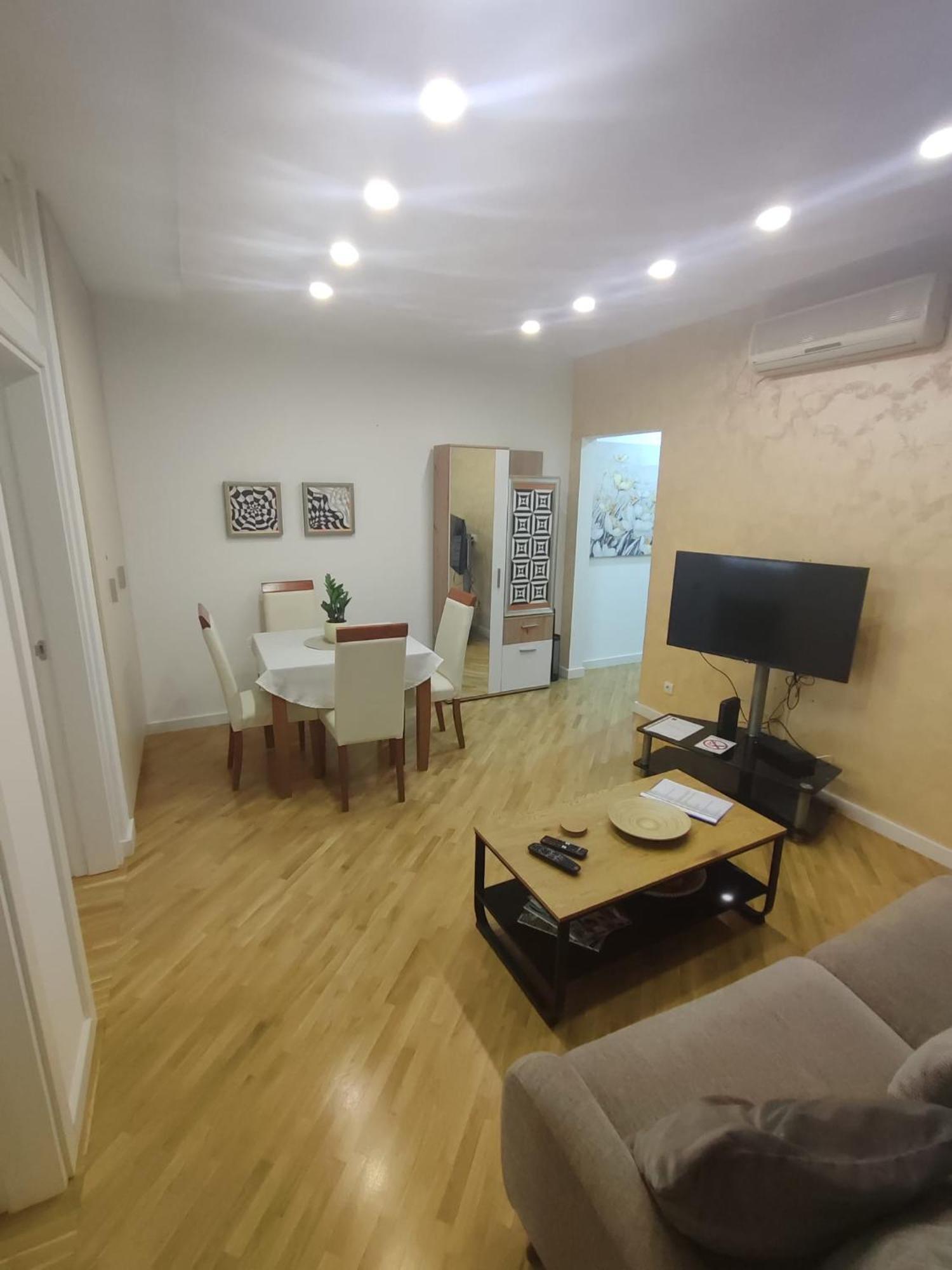 City Lights Lux Apartamento Belgrado Exterior foto