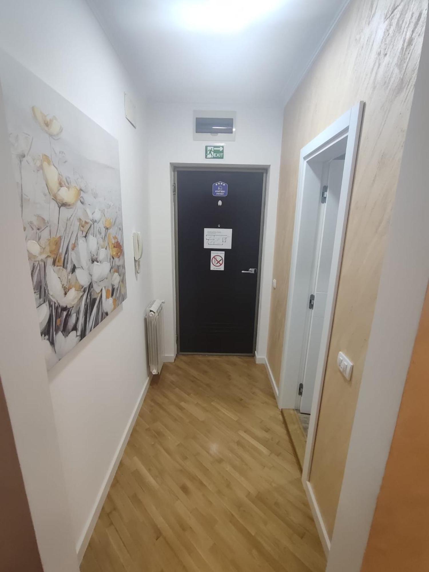 City Lights Lux Apartamento Belgrado Exterior foto