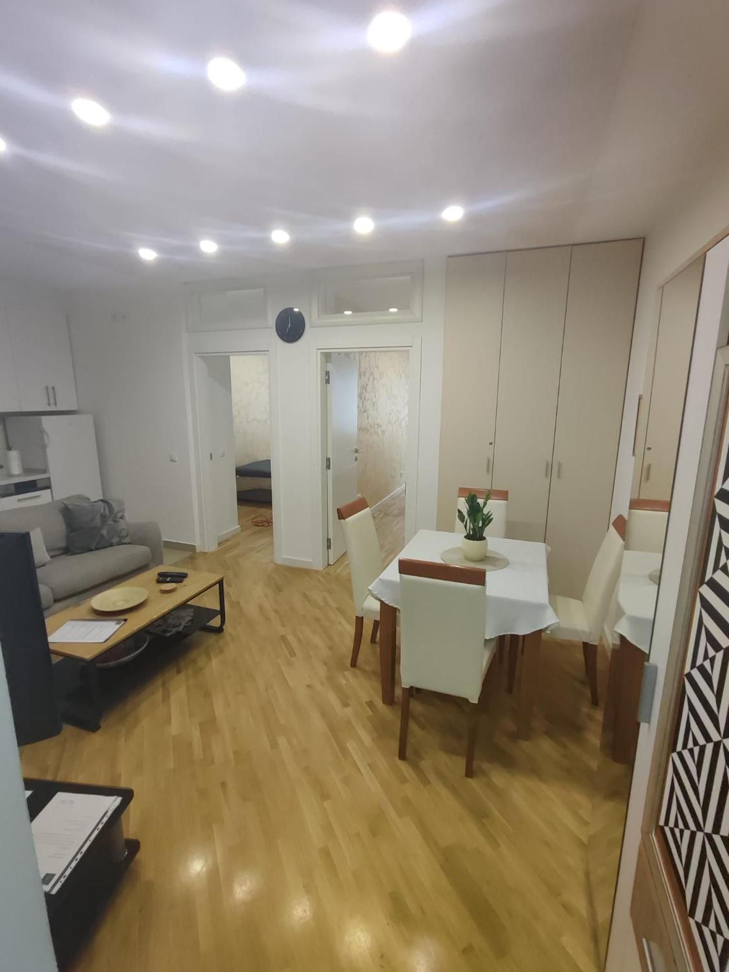 City Lights Lux Apartamento Belgrado Exterior foto